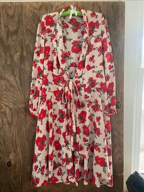 Boohoo Red Floral Tie-Waist Midi Dress on Cream